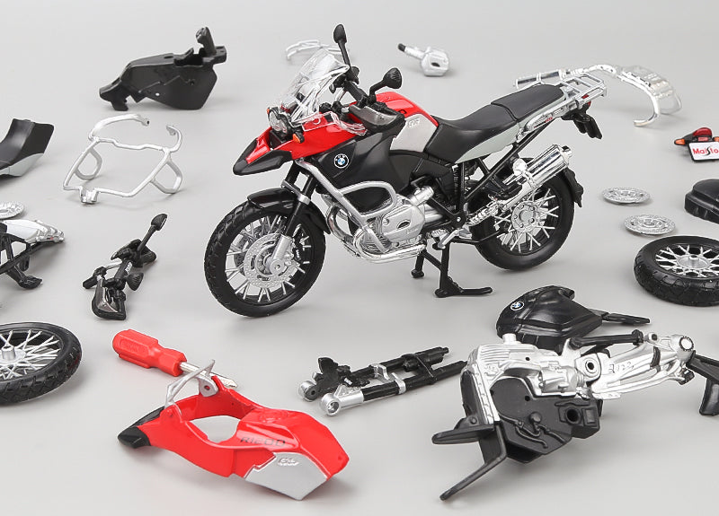 MAISTO™ BMW 1:12 R1200GS Assembly Model