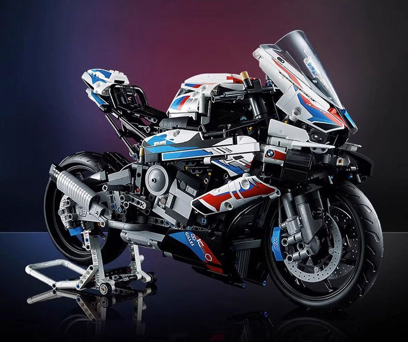 1:5 BMW M1000RR Track Edition DIY Model Kit