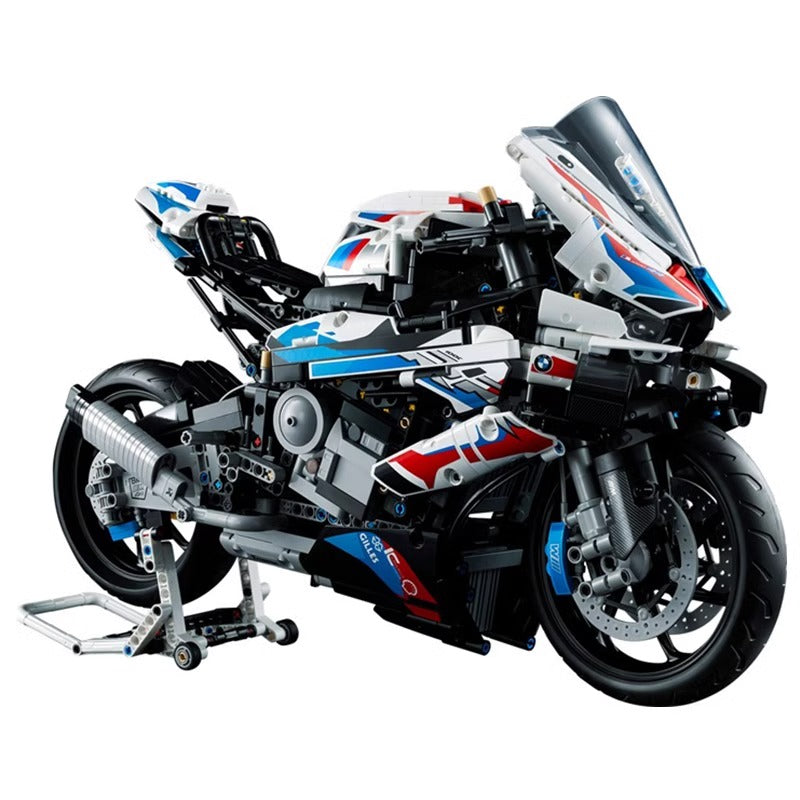 1:5 BMW M1000RR Track Edition DIY Model Kit