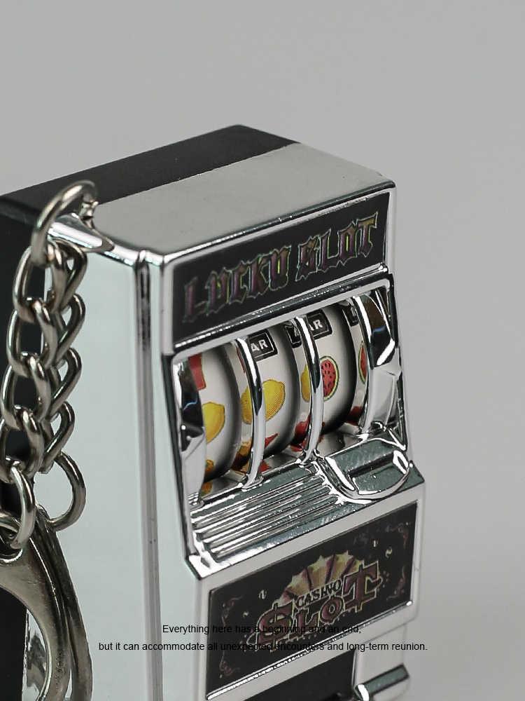 Slot Machine Keychain