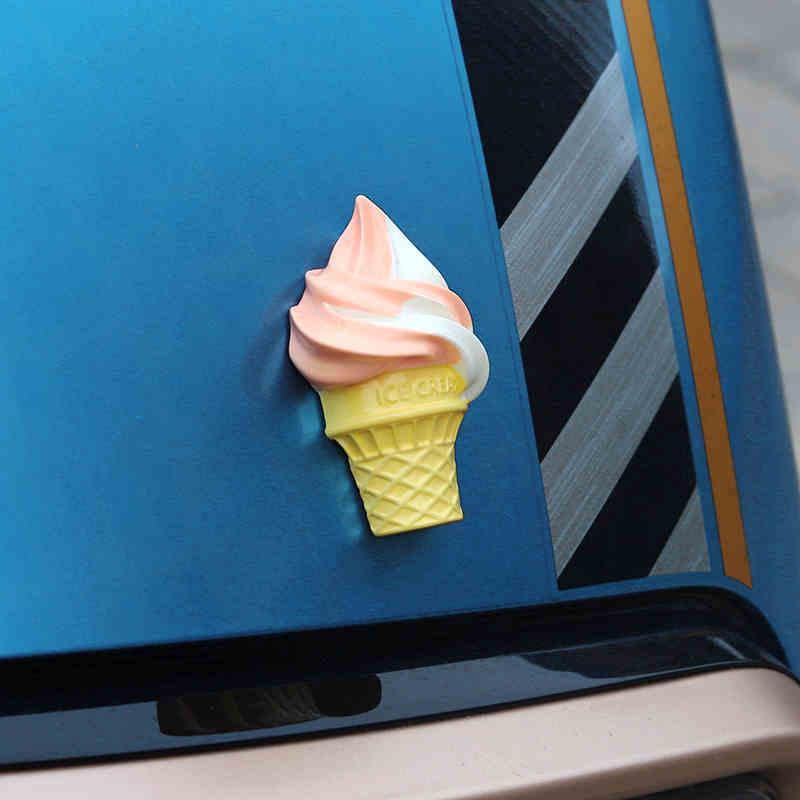 Melted Ice Cream Decoration