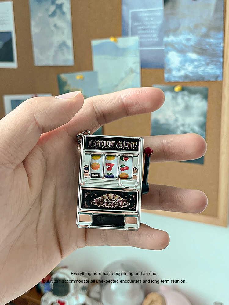 Slot Machine Keychain