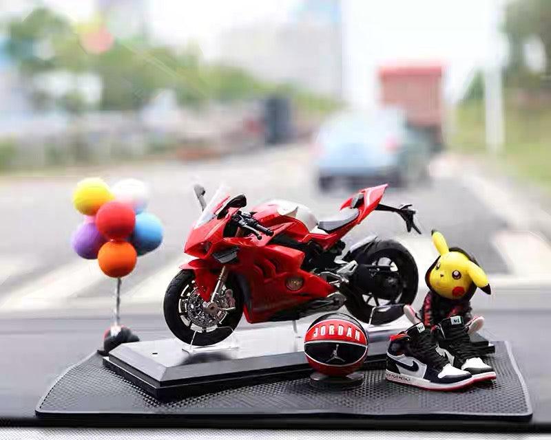 Motorcycle Basketball Expert Decoration Figurine