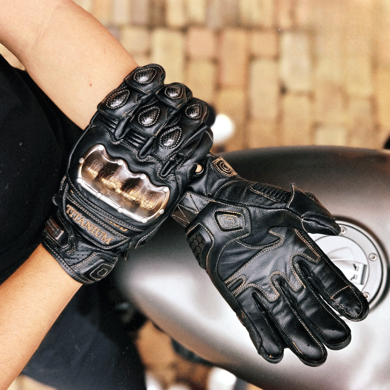 UGLYBROS™ Motorcycle Carbon Fiber Titanium Alloy Protective Winter Riding Gloves